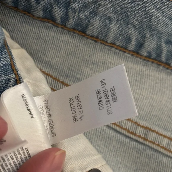 Merrel Jean Agolde Lighter Wash - Picture 4 of 4